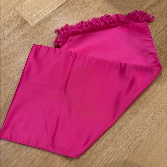 Vintage BONWIT TELLER Solid Bubblegum PINK Muff - Picture 11 of 14